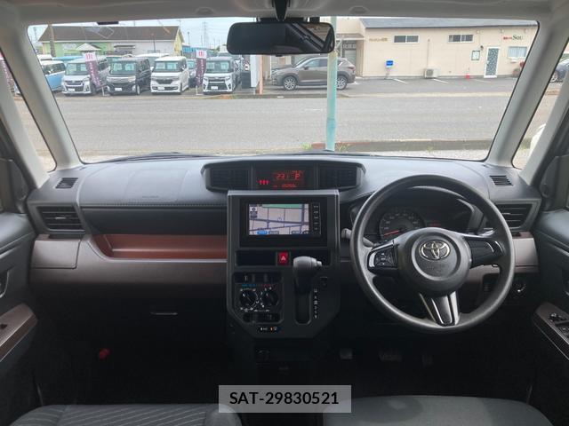 Toyota ROOMY 2018-06 8054305-2