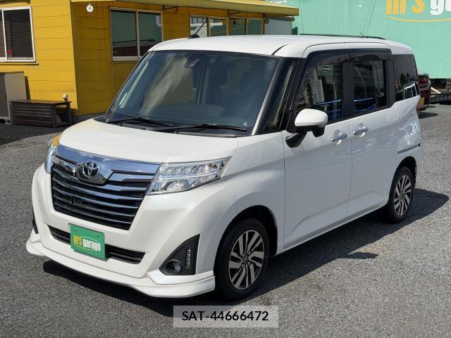 Toyota ROOMY 2018-01 8054393-1
