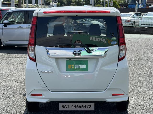 Toyota ROOMY 2018-01 8054393-12