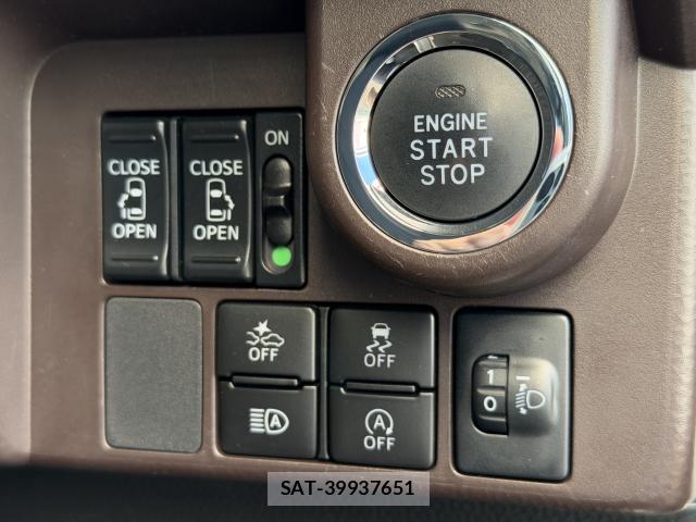 Toyota ROOMY 2019-11 8054394-10
