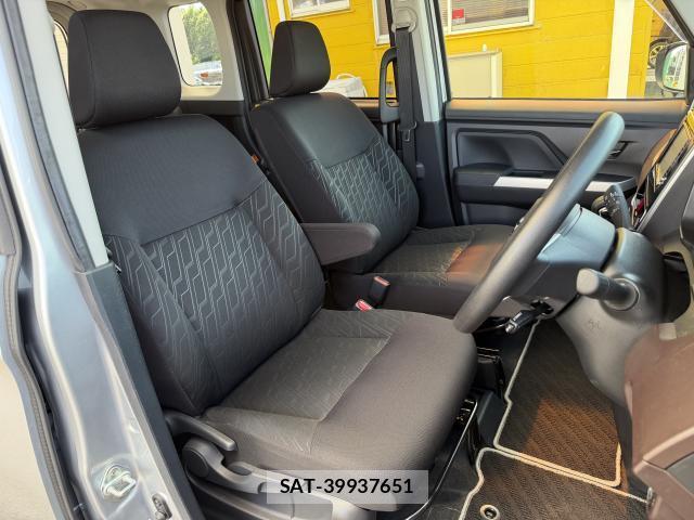 Toyota ROOMY 2019-11 8054394-16