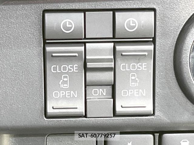 Toyota ROOMY 2023-02 8054415-4