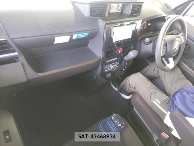 Toyota ROOMY 2023-06 8054725-2