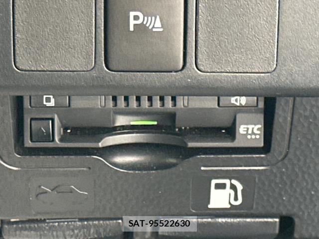 Toyota ROOMY 2020-08 8054894-2