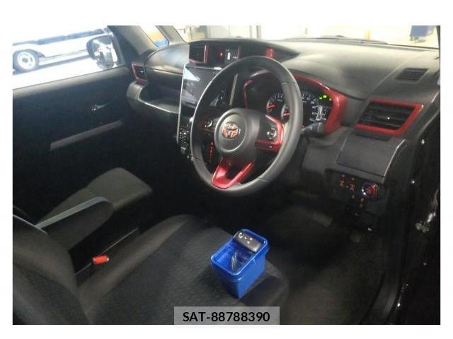 Toyota ROOMY 2021-07 8055324-2