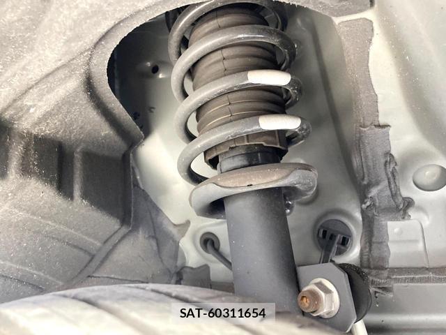 Toyota ROOMY 2023-05 8055487-19