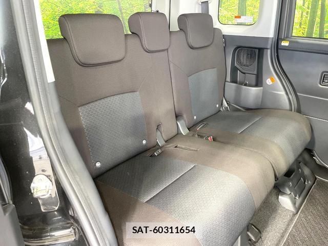 Toyota ROOMY 2023-05 8055487-8