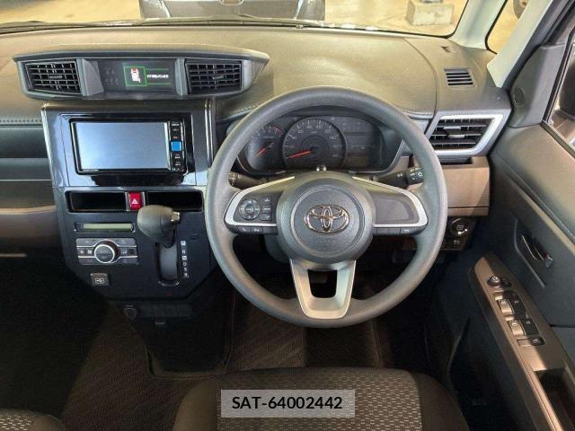 Toyota ROOMY 2024-10 8055588-2