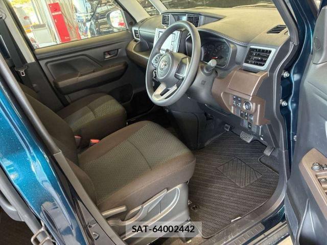 Toyota ROOMY 2024-10 8055588-4
