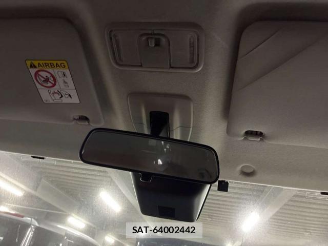 Toyota ROOMY 2024-10 8055588-7