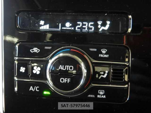 Toyota ROOMY 2026-01 8055736-8