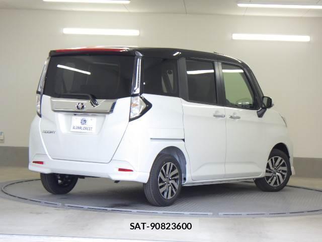 Toyota ROOMY 2026-01 8055739-1