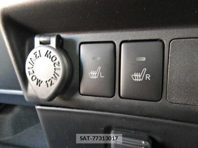 Toyota ROOMY 2026-01 8055740-10