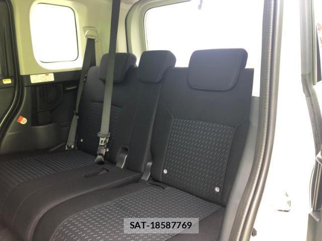 Toyota ROOMY 2025-10 8056099-6