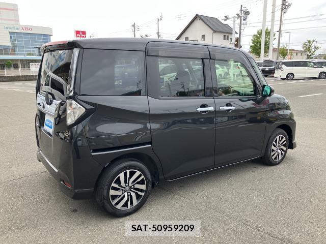 Toyota ROOMY 2022-07 8056115-2