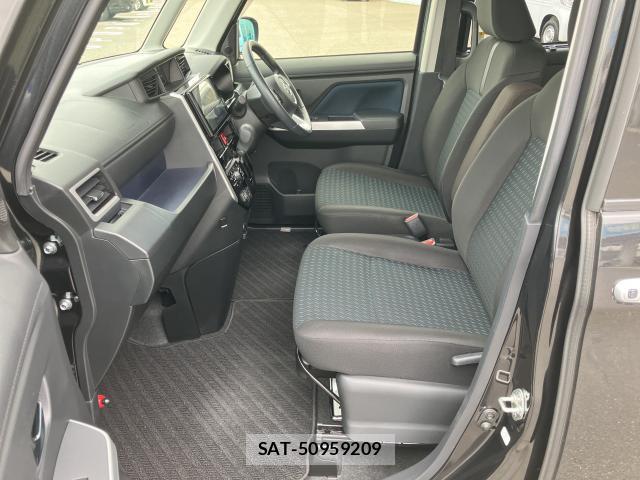 Toyota ROOMY 2022-07 8056115-5