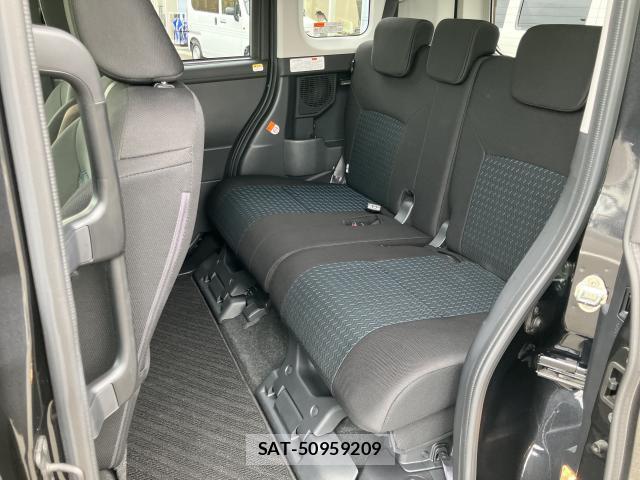 Toyota ROOMY 2022-07 8056115-6