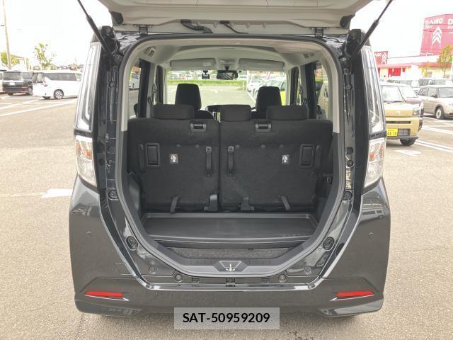 Toyota ROOMY 2022-07 8056115-9