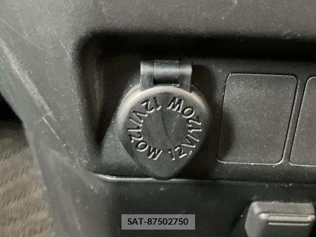 Toyota ROOMY 2018-11 8056252-13