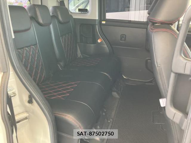 Toyota ROOMY 2018-11 8056252-4