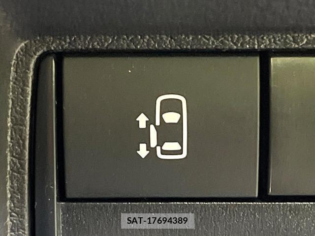Nissan ROOX 2023-03 8053986-3