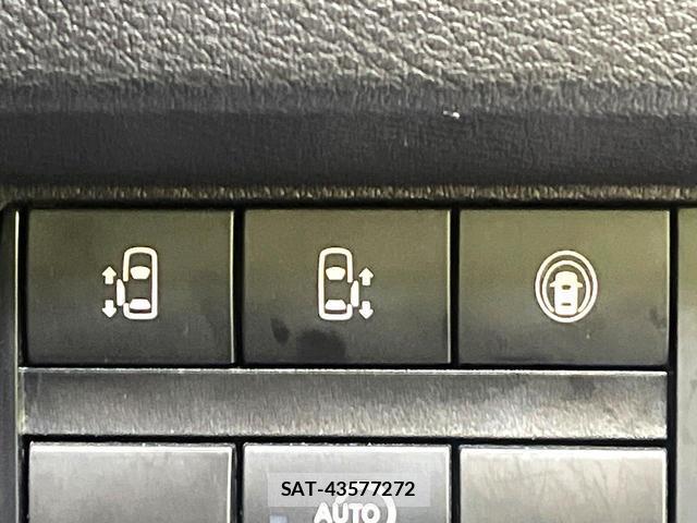 Nissan ROOX 2021-09 8053987-2