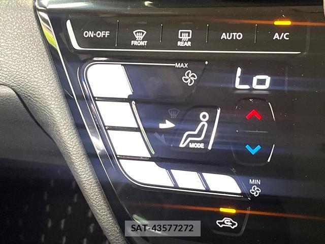 Nissan ROOX 2021-09 8053987-6