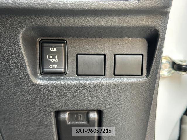 Nissan ROOX 2021-10 8054491-14