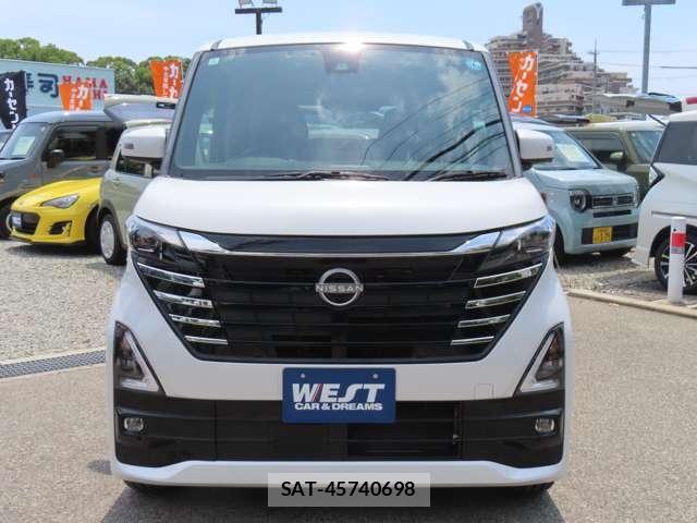 Nissan ROOX 2024-02 8055947-4