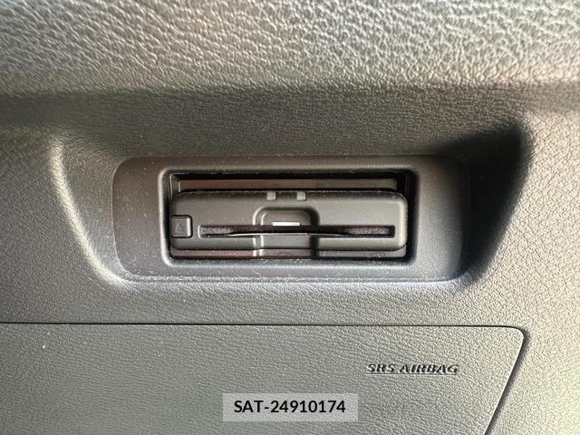 Nissan ROOX 2020-07 8056053-15