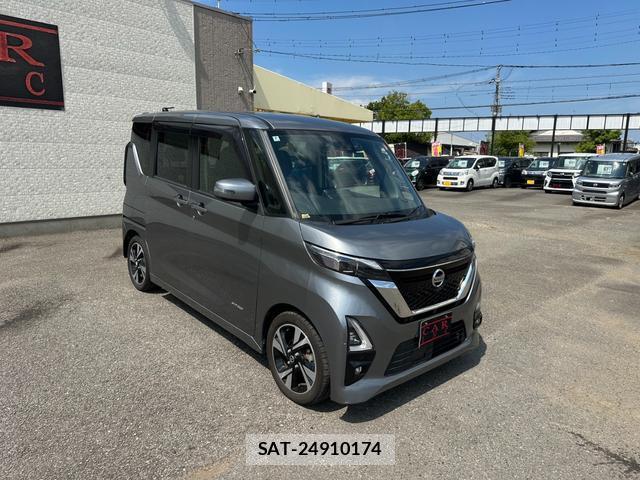 Nissan ROOX 2020-07 8056053-4