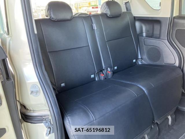 Nissan ROOX 2022-09 8056197-4