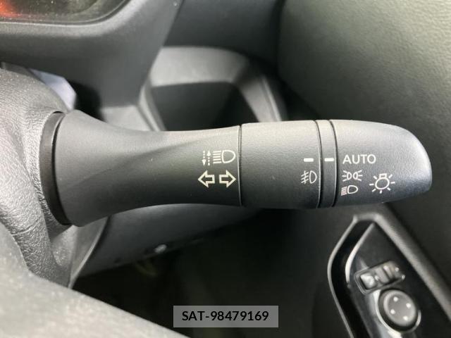 Nissan ROOX 2020-05 8056228-15