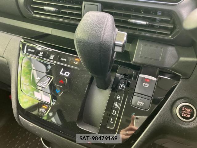 Nissan ROOX 2020-05 8056228-17