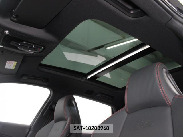 Audi RS4 2024-03 8054231-3