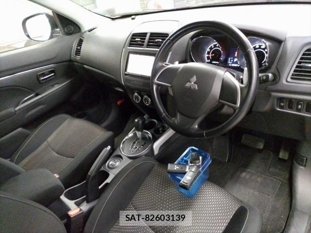 Mitsubishi RVR 2013-09 8054579-2