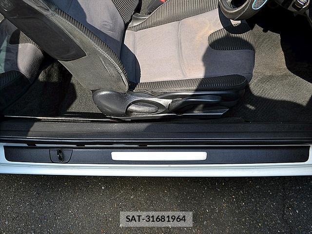 Mazda RX-8 2007-03 8054297-18