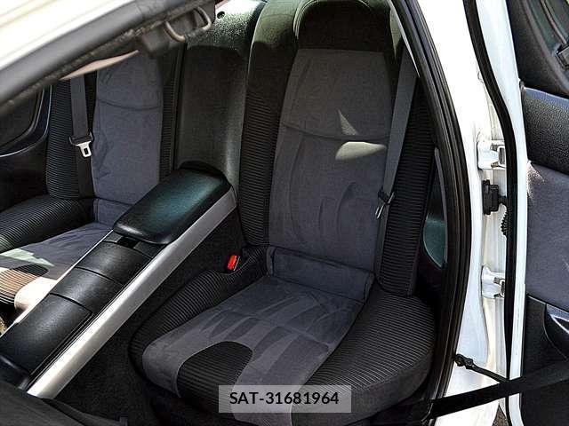Mazda RX-8 2007-03 8054297-6