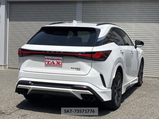 Lexus RX 2024-04 8053249-1