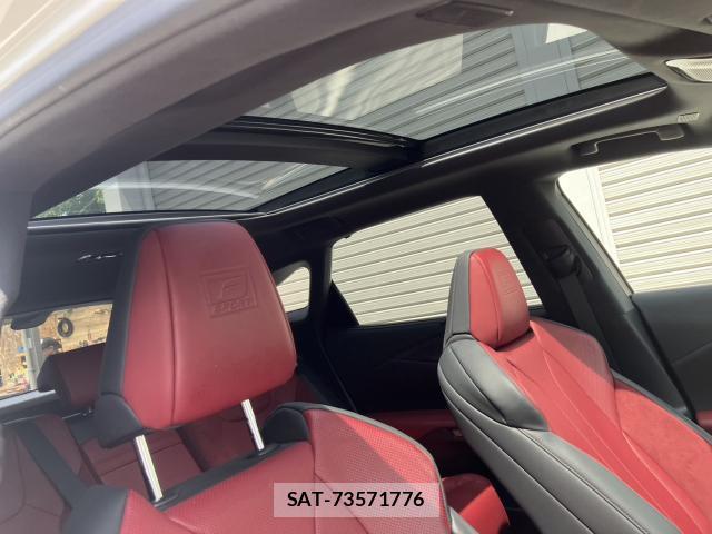 Lexus RX 2024-04 8053249-6