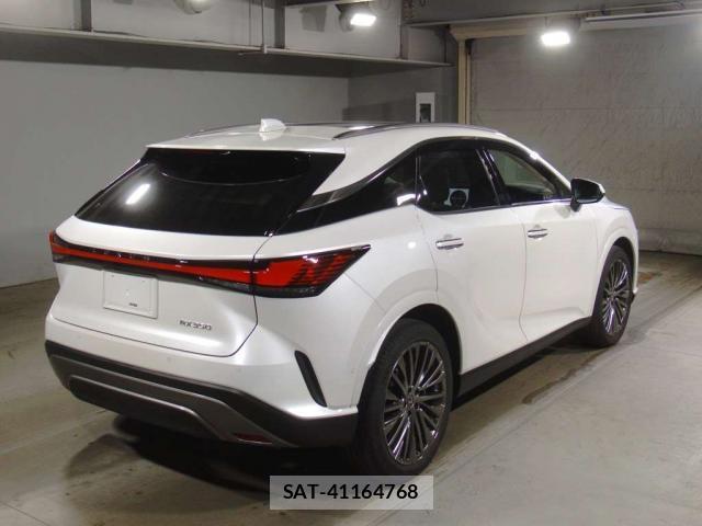 Lexus RX 2023-06 8053325-1