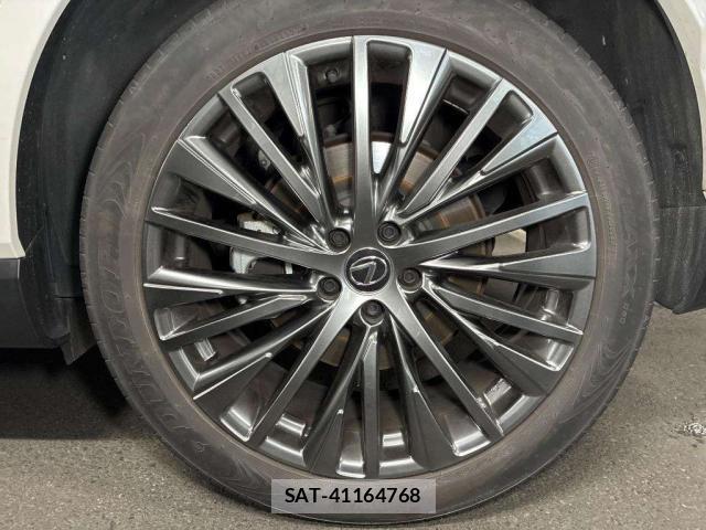 Lexus RX 2023-06 8053325-6