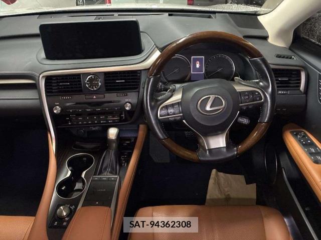 Lexus RX 2021-05 8053326-2