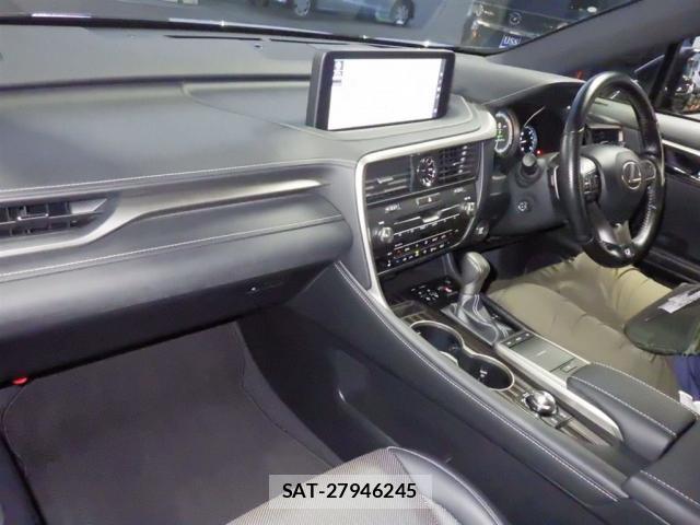 Lexus RX 2020-04 8053383-2