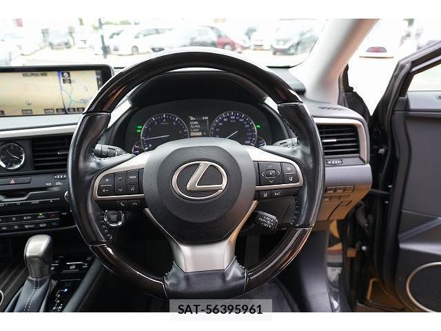 Lexus RX 2016-11 8055459-4
