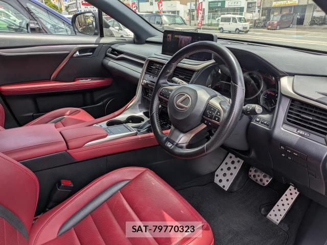 Lexus RX 2021-04 8055670-14