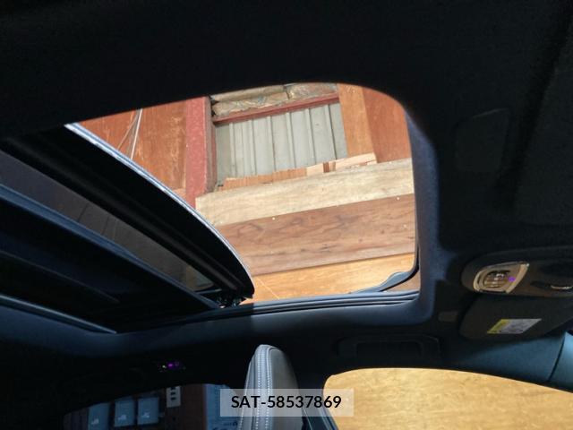 Volvo S60 2022-10 8053913-19