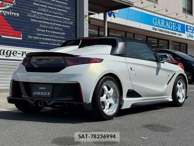 Honda S660 2017-10 8053965-1
