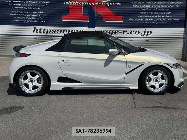Honda S660 2017-10 8053965-10