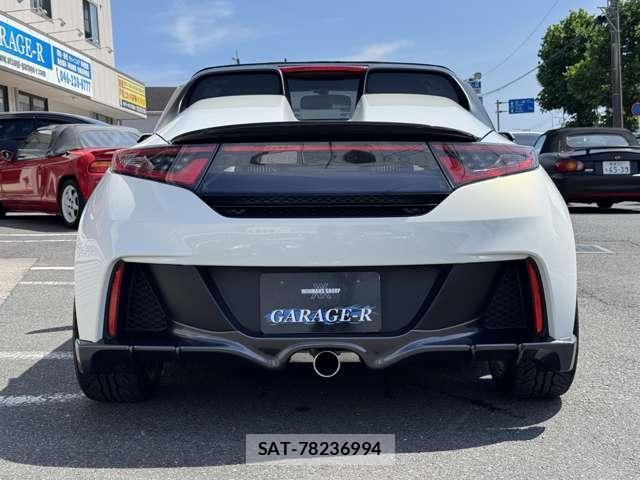 Honda S660 2017-10 8053965-14
